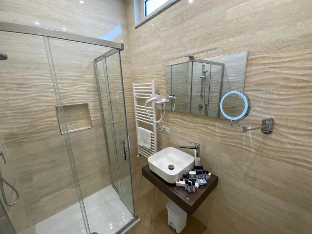 أوليفيري Esperia B&B المظهر الخارجي الصورة