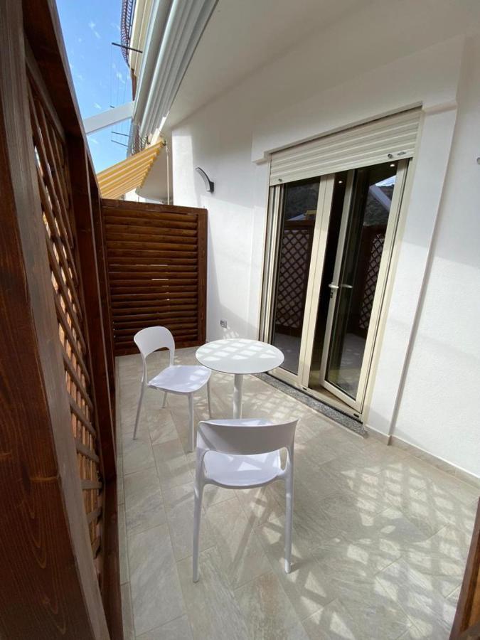 أوليفيري Esperia B&B المظهر الخارجي الصورة