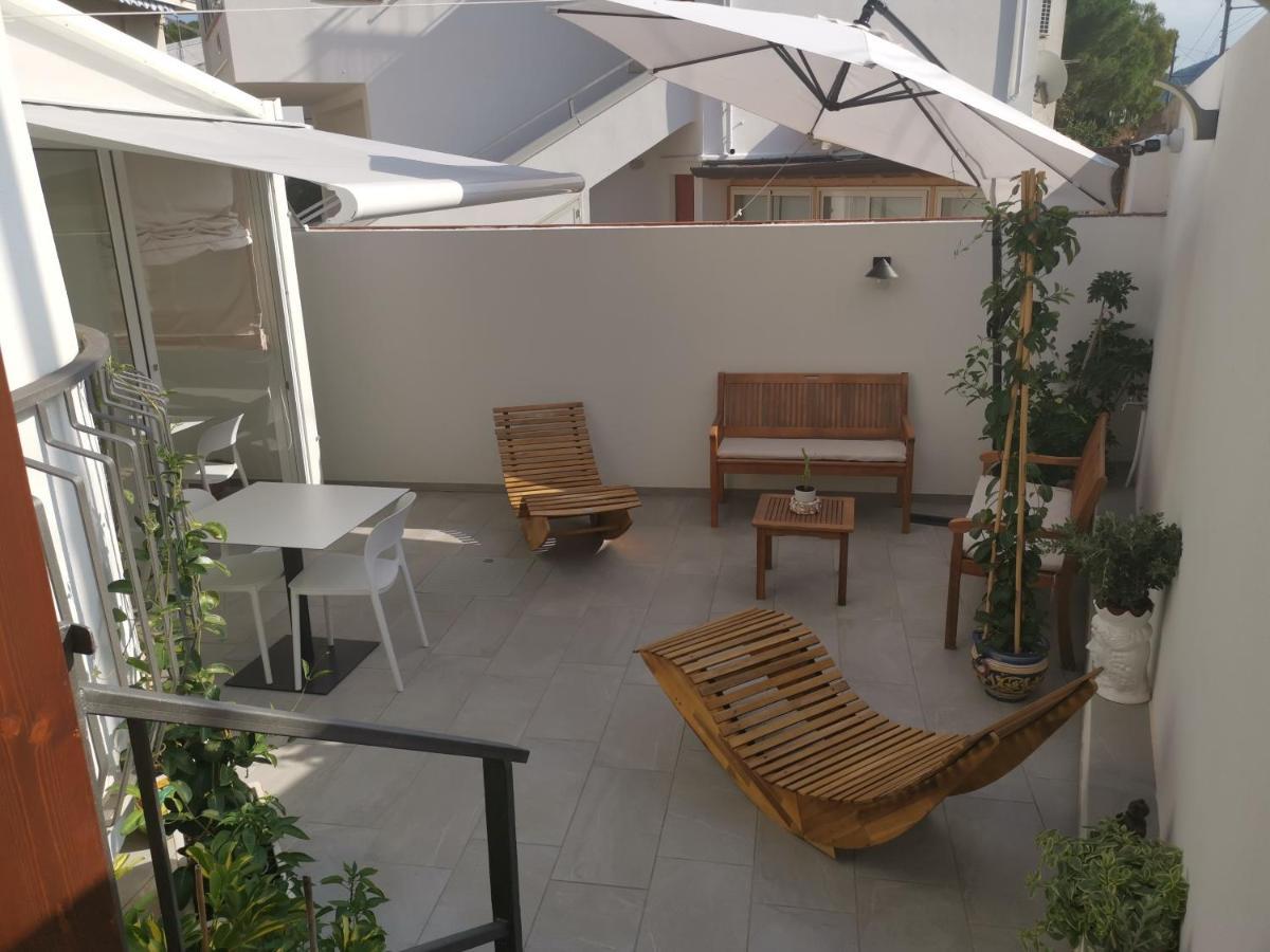 أوليفيري Esperia B&B المظهر الخارجي الصورة